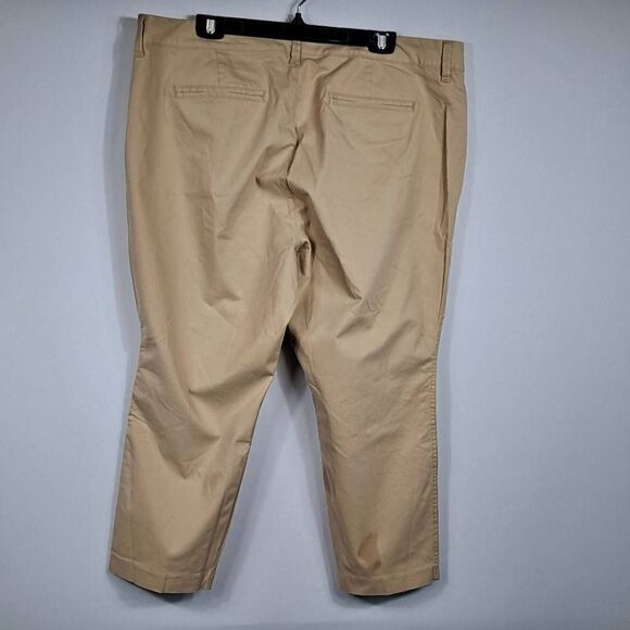 Ladies plus size khakis NWOT - Picture 7 of 11